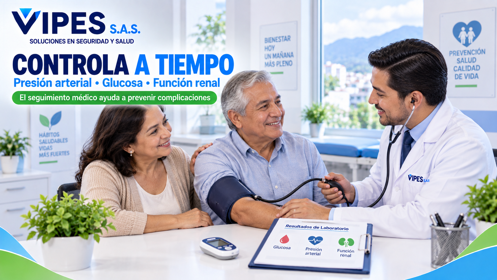 Médico VIPES realizando control preventivo de presión arterial, glucosa y función renal